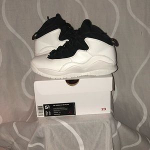 AIR JORDAN 10 RETRO BG 'I'M BACK'  size 5.5gs/7wms